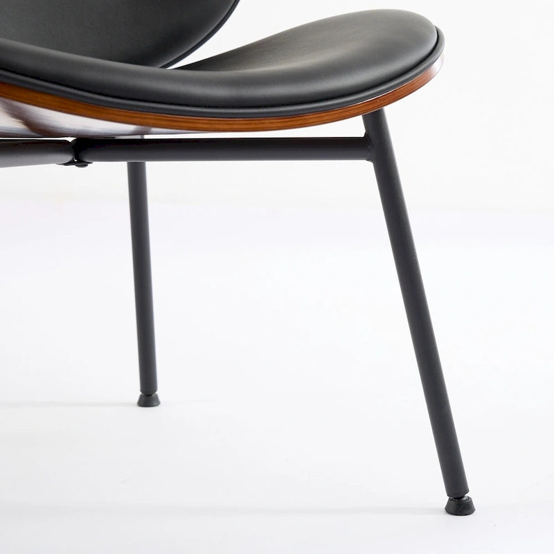 Fauteuil coquille chaise simple trépied en cuir noir fauteuil de salon finition noyer dossier confortable, couleur noire