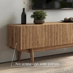 Meuble TV Kelly adapté aux téléviseurs jusqu'à 65 po avec pieds en bois, design scandinave moderne du milieu du siècle